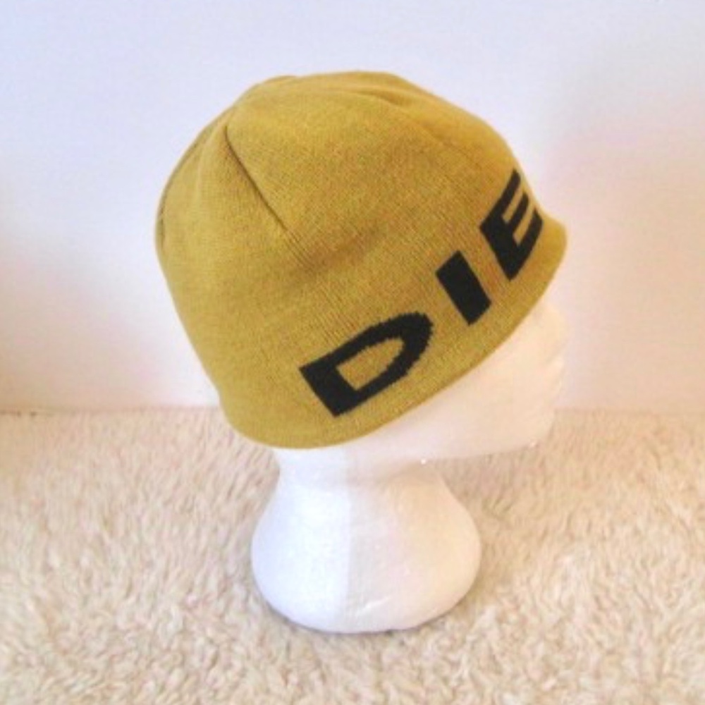 Diesel Vintage Reversible Beanie/Skull Cap - Picture 8 of 11